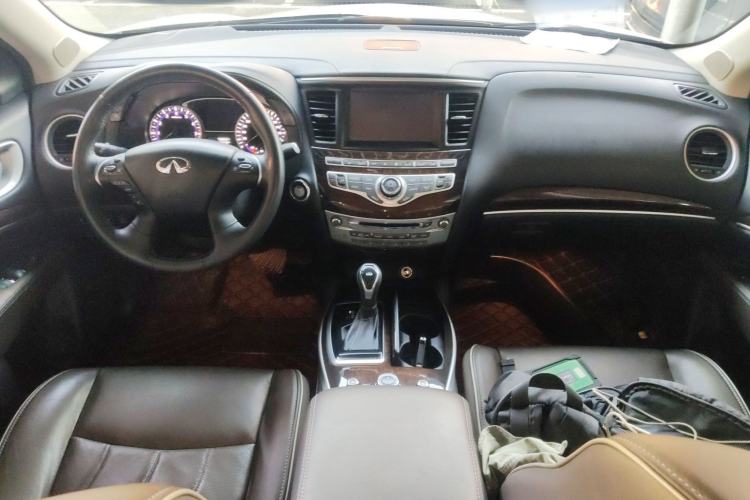 Used Infiniti QX60 2018 2.5 S/C Hybrid Two-Wheel-Drive Excellence Edition China VI Standard Center Console