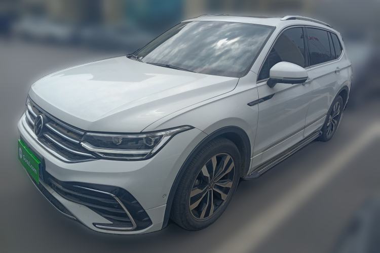 Used Volkswagen Tiguan L 2023 380TSI Automatic All-Wheel Drive R-Line Enhanced 7-Seater