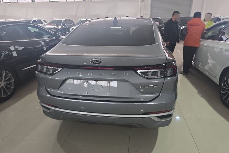 Used Ford Mondeo 2023 EcoBoost 180 Luxury Model
