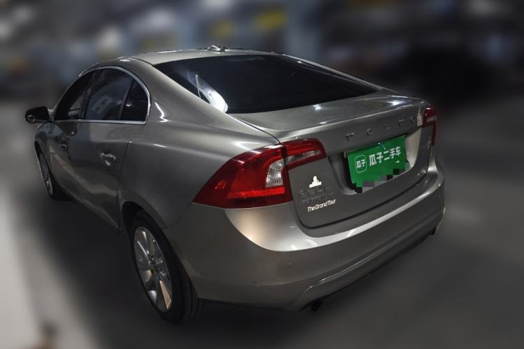 Used Volvo S60 2016 S60L T4 Zhiyuan Edition
