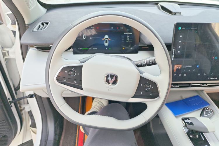 Used CHANGAN UNI-Z New Energy 2024 Blue Whale Smart Electric iDD 125km Beyond Edition Steering Wheel