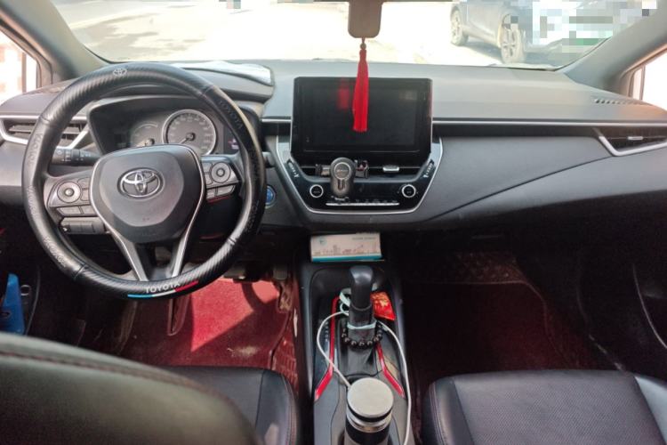 Used Toyota Levin 2019 Dual-Engine 1.8H E-CVT Sport Edition China VI Standard Center Console