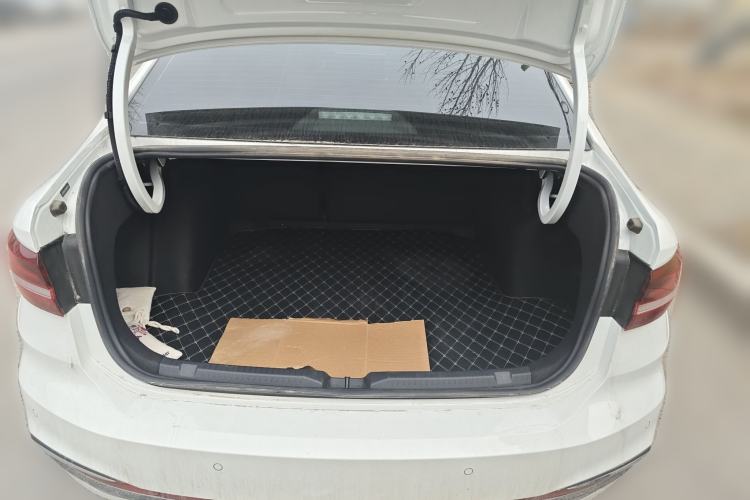 Used Volkswagen Lavida 2024 300TSI DSG Full-Comfort Edition