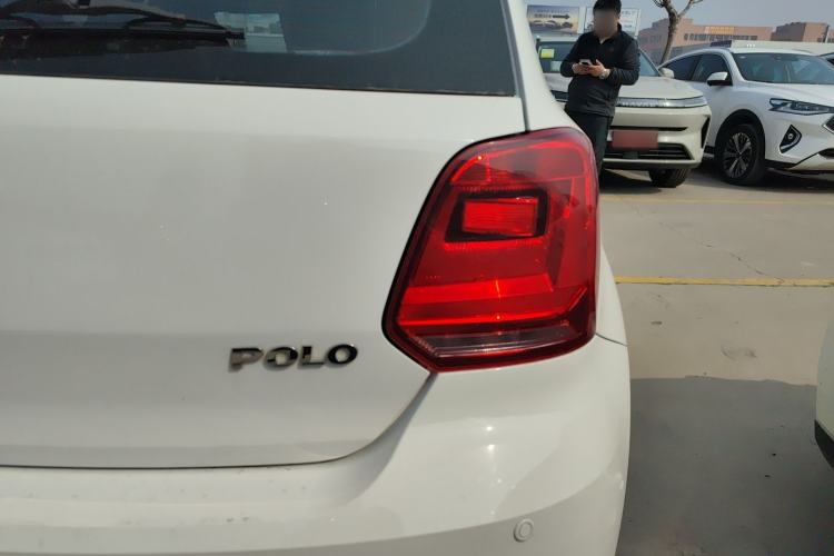 Used Volkswagen Polo 2016 1.4L Automatic Trendy Model
