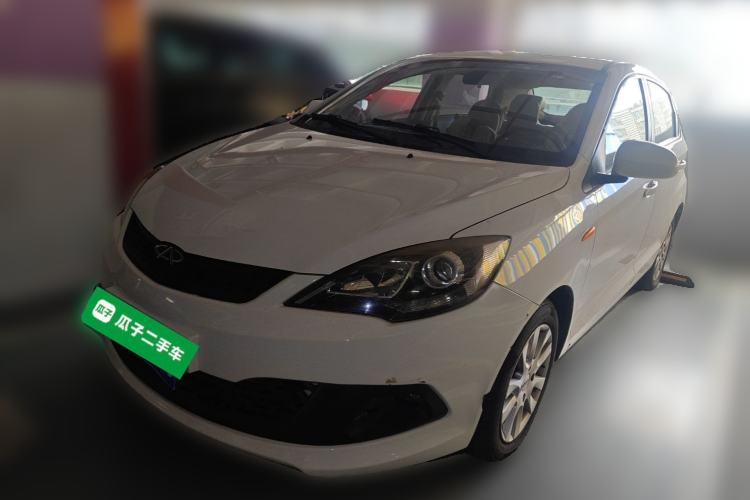 Used Chery Fengyun 2 2013 Hatchback 1.5L Manual Ruiyi Edition