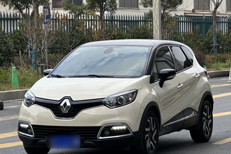 Used Renault Captur 2015 1.2T Automatic Luxury First Edition
