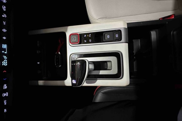 Used Hyundai ix35 2023 Musso 2.0L Flagship Edition TOP