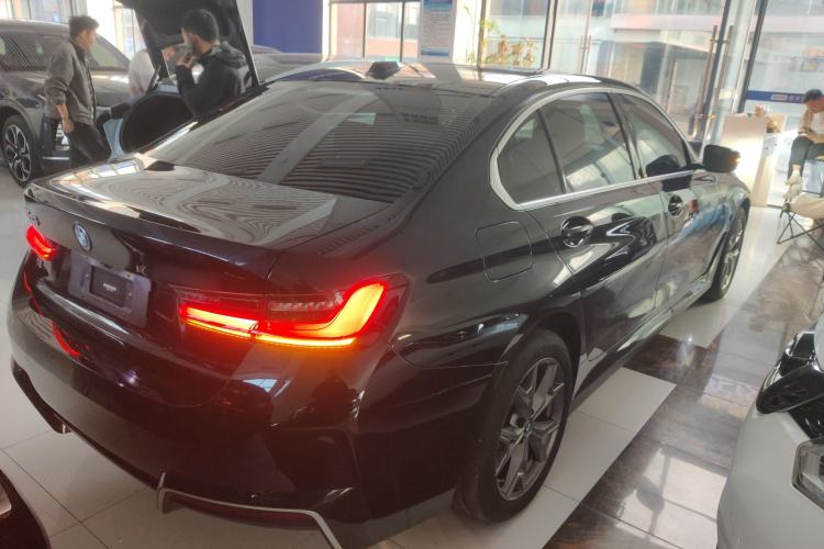 Used BMW i3 2022 eDrive 35 L