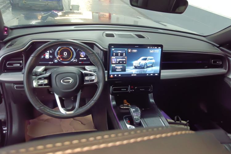 Used GAC Trumpchi GS8 2022 Flagship Series 2.0 TGDI Two-Wheel-Drive Prestige Edition (7 Seats)
