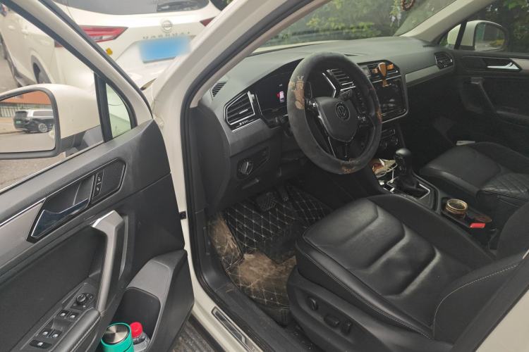 Used Volkswagen Tiguan L 2021 330TSI Automatic Two-Wheel Drive Smart Edition