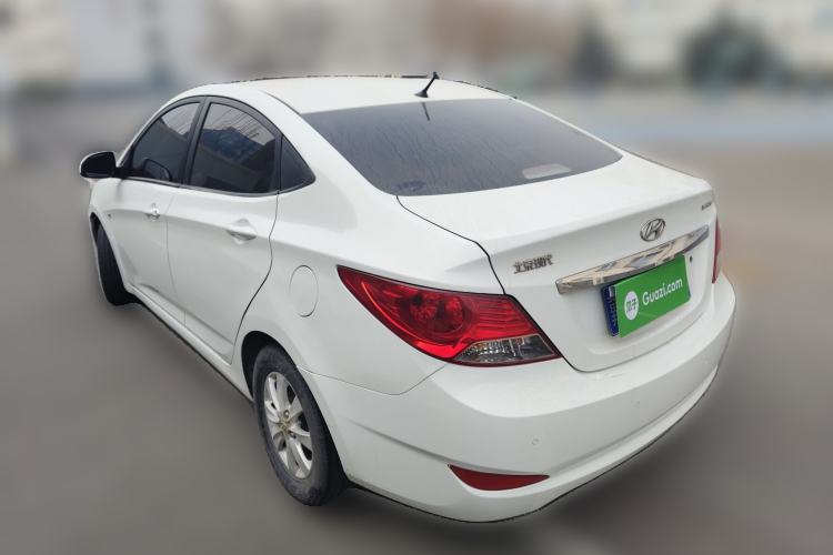 Used Hyundai Verna (older generation) 2010 Sedan 1.4L Manual Standard GL Model