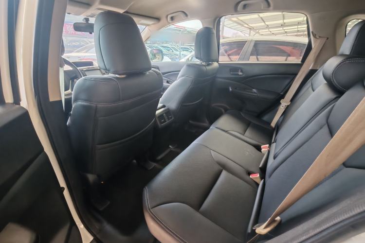 Used Honda CR-V 2015 2.0L two-wheel drive urban version