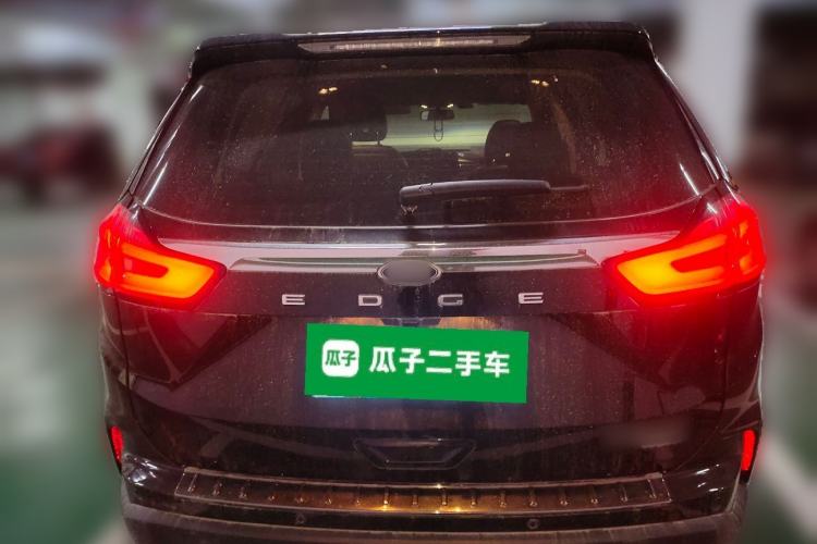 Used Ford Edge 2021 PLUS EcoBoost 245 Two-Wheel-Drive Platinum Edition 5 Seats
