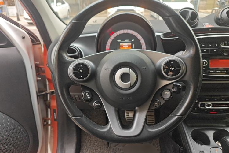 Used smart forfour 2016 1.0L 52 kW Passion Edition