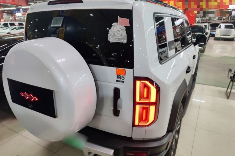 Used Formula Leopard Leopard 5 2023 Navigator Edition