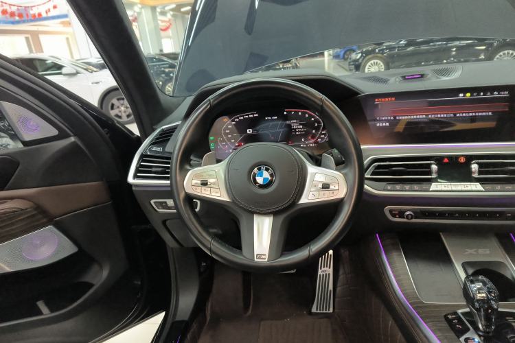 Used BMW X5 2022 Restyled xDrive 40Li M Sport Package