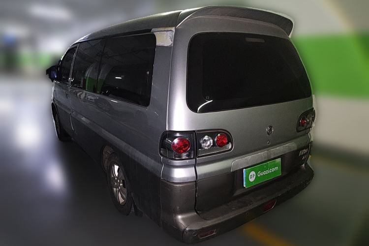 Used FORTHING Lingzhi 2014 M5 Q7 2.0L 7-seat Long-wheelbase Comfort Version