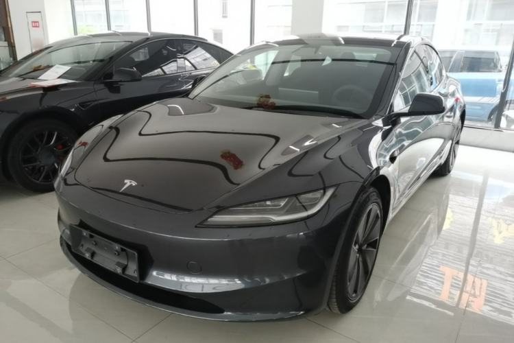 Used Tesla Model 3 2023 Rear-Wheel-Drive Version