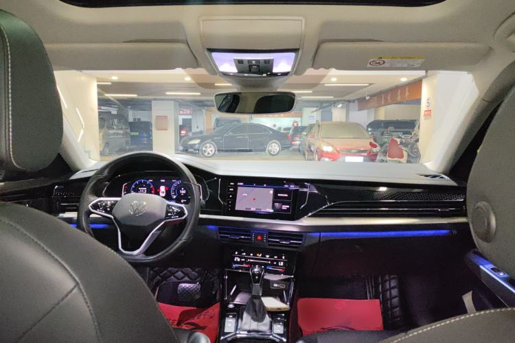 Used Volkswagen Passat 2022 330TSI Starry Luxury Edition
