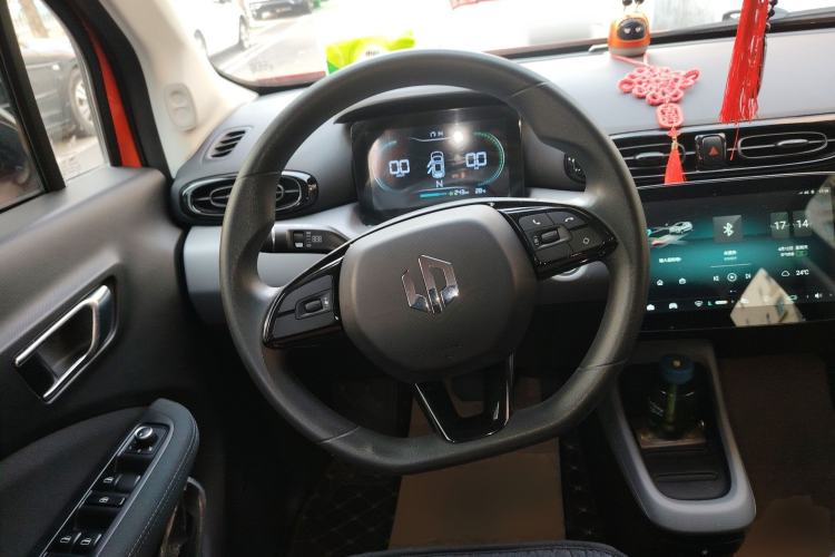 Used Leapmotor T03 2021 400 Lite Edition - Lithium-Ion Battery Steering Wheel