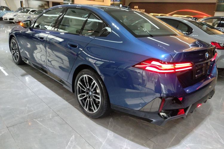 Used BMW 5 Series 2024 525i M Sport Package