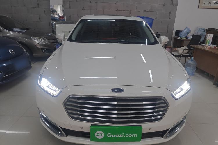 Used Ford Taurus 2015 EcoBoost 245 Luxury Model