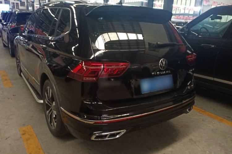 Used Volkswagen Tiguan L 2023 330TSI Automatic Two-Wheel Drive R-Line Enjoyment Edition Rear Left 45 Deg