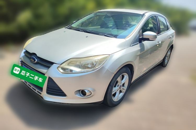 Used Ford Focus 2012 Sedan 1.6L Automatic Fashion Edition Guazi used car, China used car export, Used car for sale, Used cars, Cheapest cars for sale
