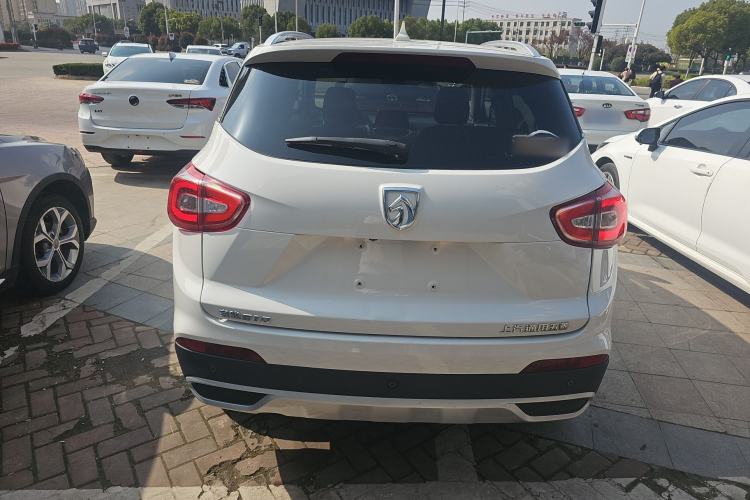 Used Baojun 510 2017 1.5L Manual Luxury Model
