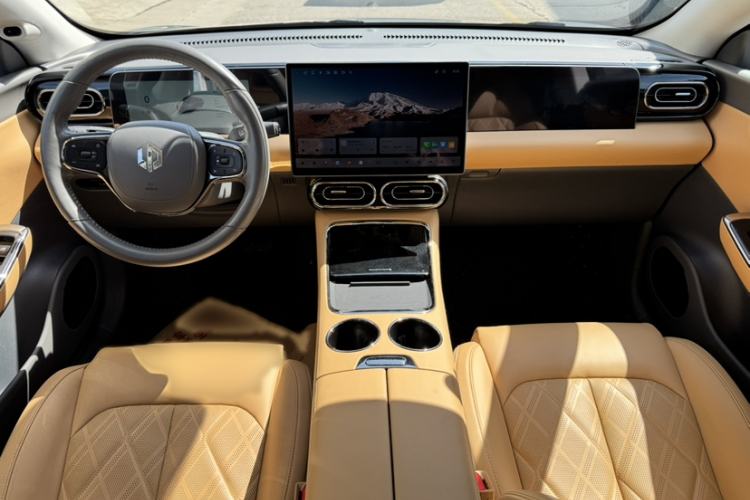 Used Leapmotor C01 2024 Pure Electric 525 Luxury Edition Interior 3