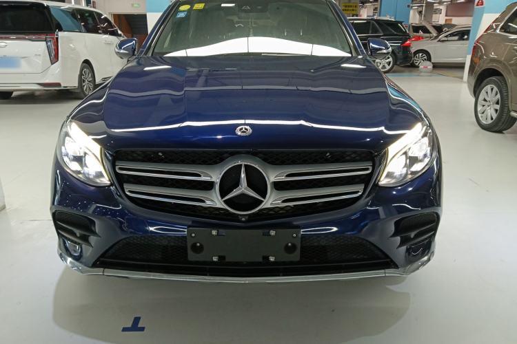 Used Mercedes-Benz GLC 2018 Refreshed GLC 300 4MATIC Dynamic Edition