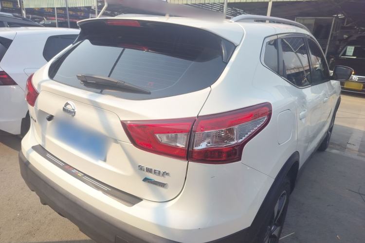 Used Nissan Qashqai 2016 2.0L CVT Luxury Edition
