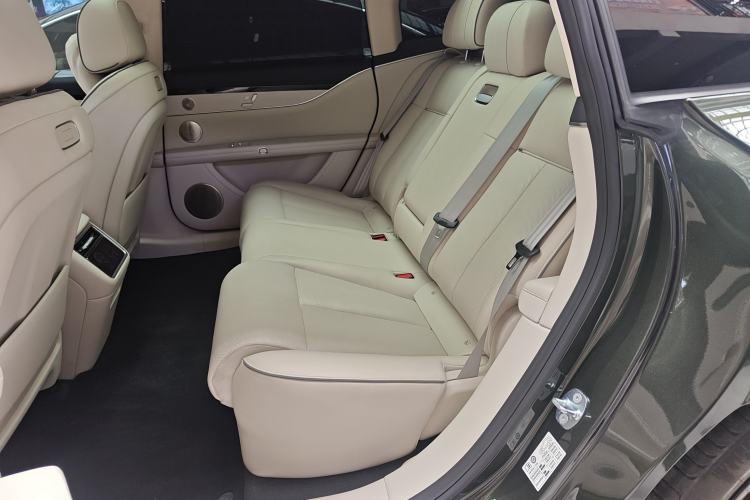 Used Hima S9T 2025 Model Range-Extended Max Long-Range Version Left Rear Seat