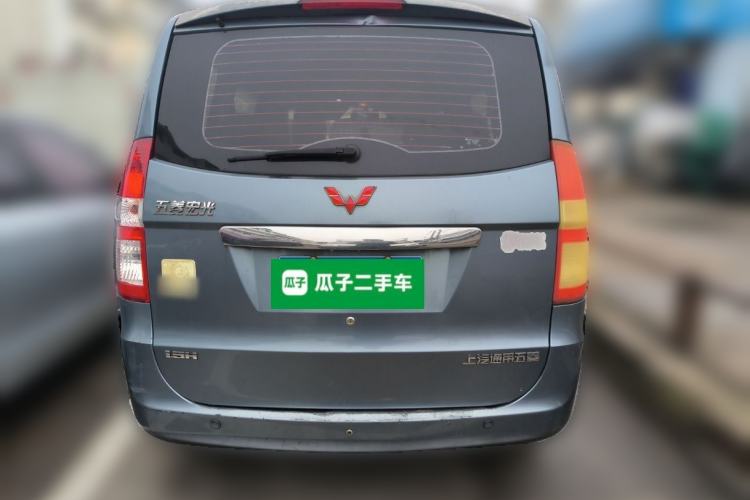 Used Wuling Hongguang 2013 1.5L Luxury Model
