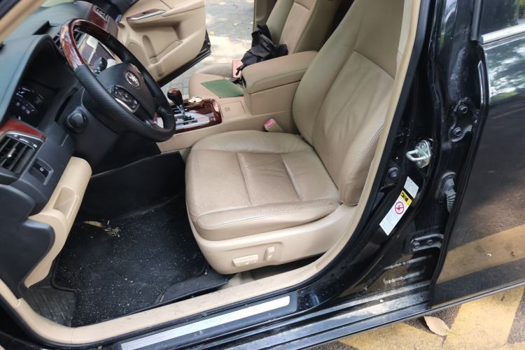 Used Toyota Camry 2012 2.5G Luxury Edition Left Front Seat