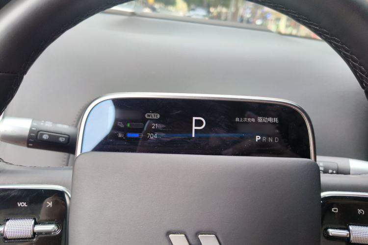 Used Li Auto L8 2024 Pro Model
