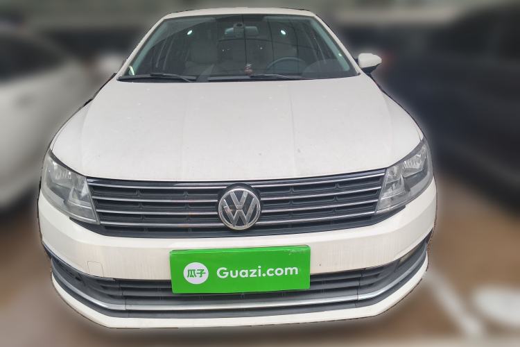 Used Volkswagen Lavida 2015 1.6L Automatic Fashion Edition
