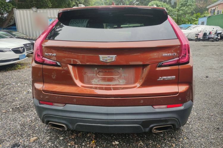 Used Cadillac XT4 2018 28T Two-Wheel Drive Tech Version