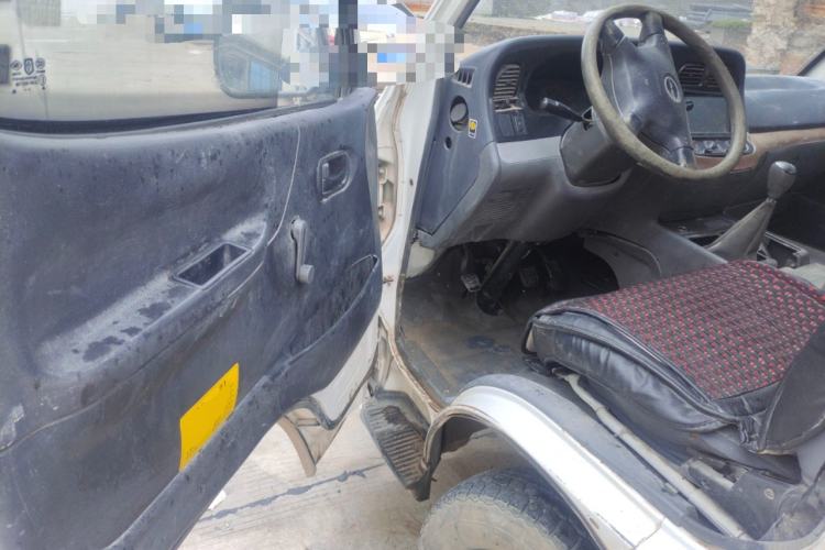 Used Jinbei Hiace 2011 2.0L 5th Generation Kuaiyunwang Standard Version 4G19
