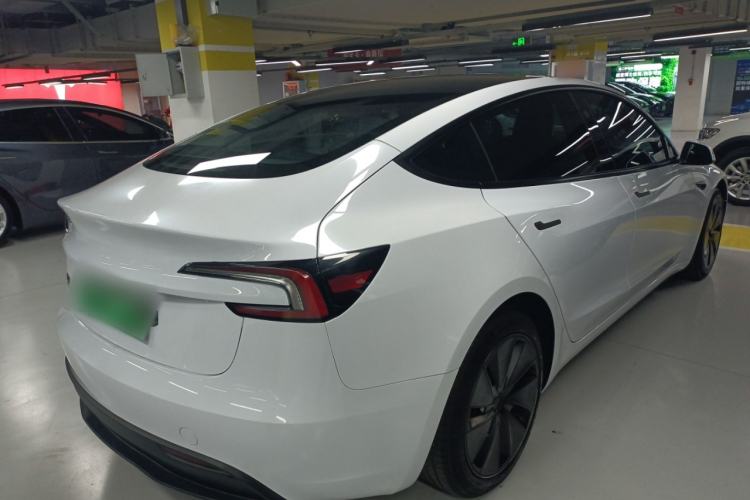 Used Tesla Model 3 2023 Long-Range All-Wheel-Drive Version