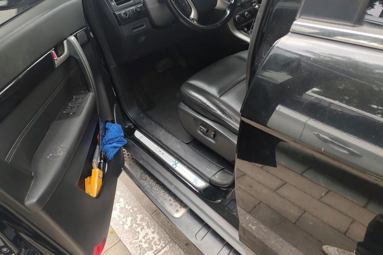 Used Chevrolet Captiva 2014 2.4L 4x4 Flagship Edition 7 Seats
