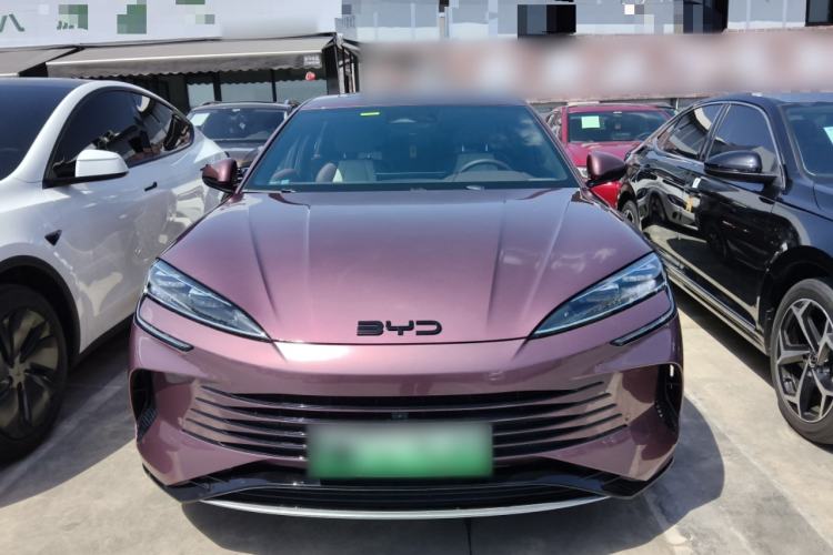 Used BYD Seal 2023 DM-i 1.5T 121km Prestige Model Front