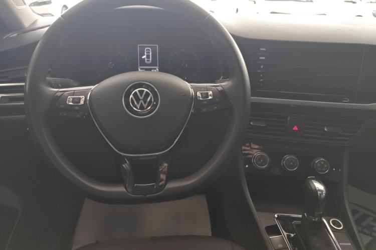 Used Volkswagen Bora 2021 1.5L Automatic Comfort Smart Connect Edition Interior 5