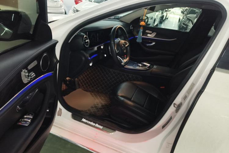 Used Mercedes-Benz E-Class 2018 Restyled E 300 L Sporty and Stylish Edition Driver Seat