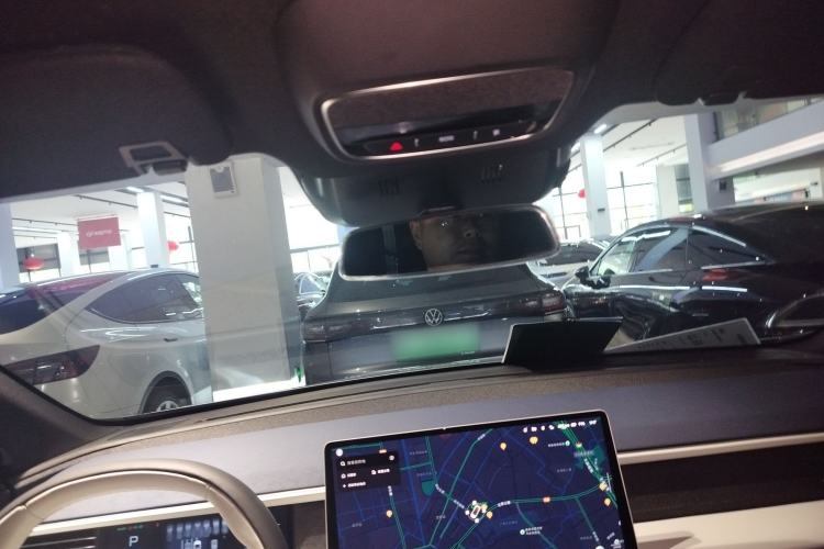 Used XPeng G6 2023 580 Long-Range Max Headliner