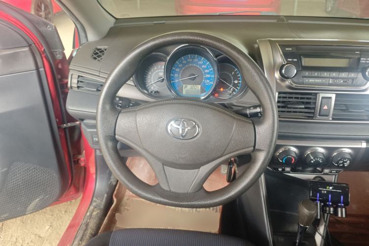 Used Toyota YARiS L Zhi Xuan 2014 1.3E Automatic Charm Edition
