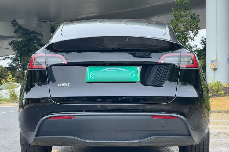 Used Tesla Model Y 2022 Rear-Wheel-Drive Version
