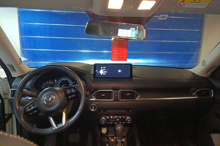 Used Mazda CX-5 2022 2.0L Automatic Two-Wheel Drive Zhiya Version Center Console