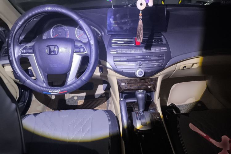 Used Honda Accord 2010 2.4L Millionth Anniversary Edition Center Console