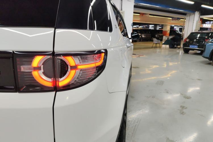 Used Land Rover Discovery Sport 2019 240 PS SE Dynamic Version China VI Standard